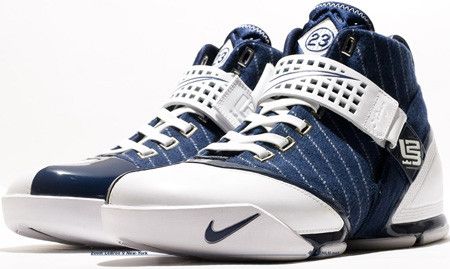 Buy Zoom LeBron 5 Yankees 317253 411 GOAT CA