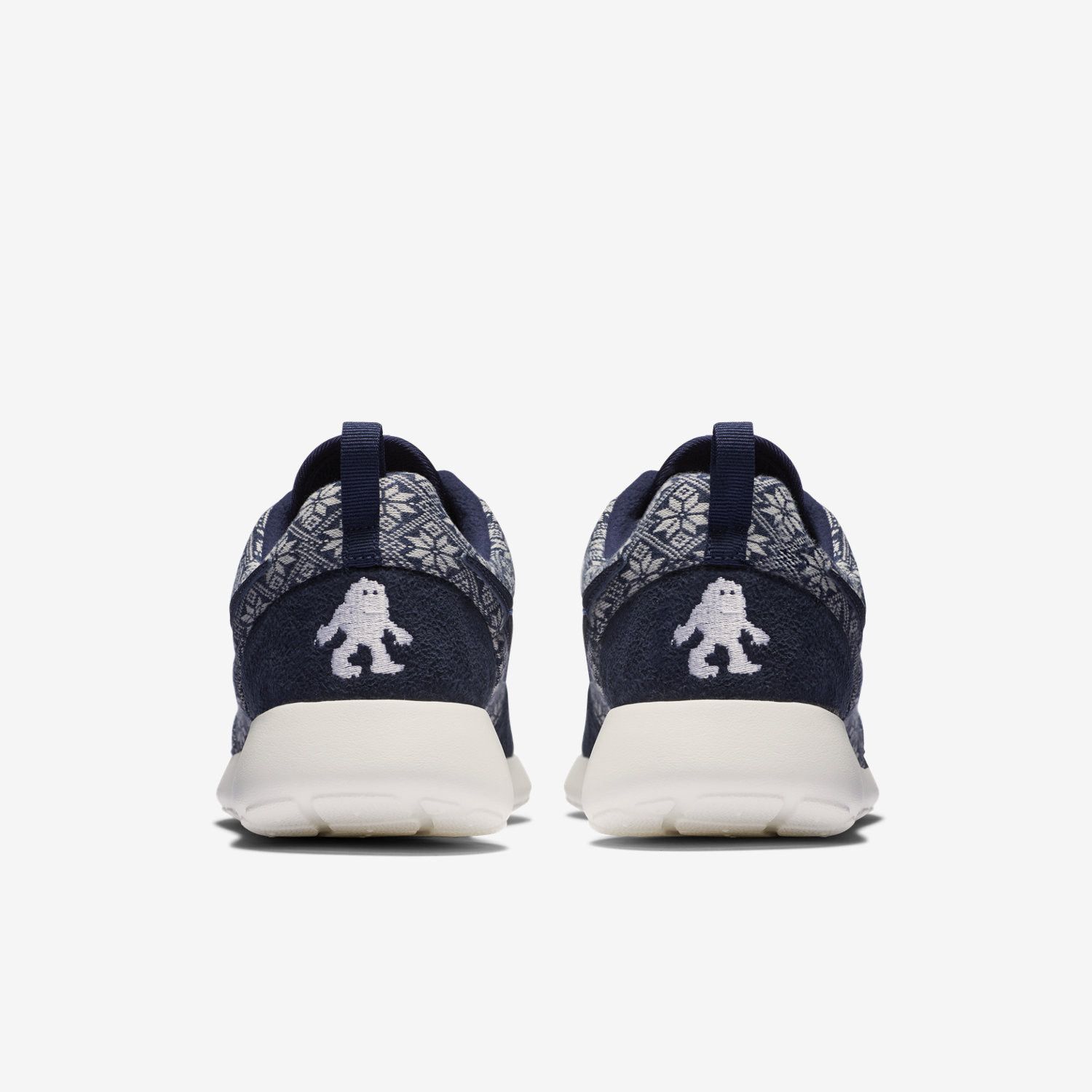 Size 10.5 Roshe One Winter Yeti