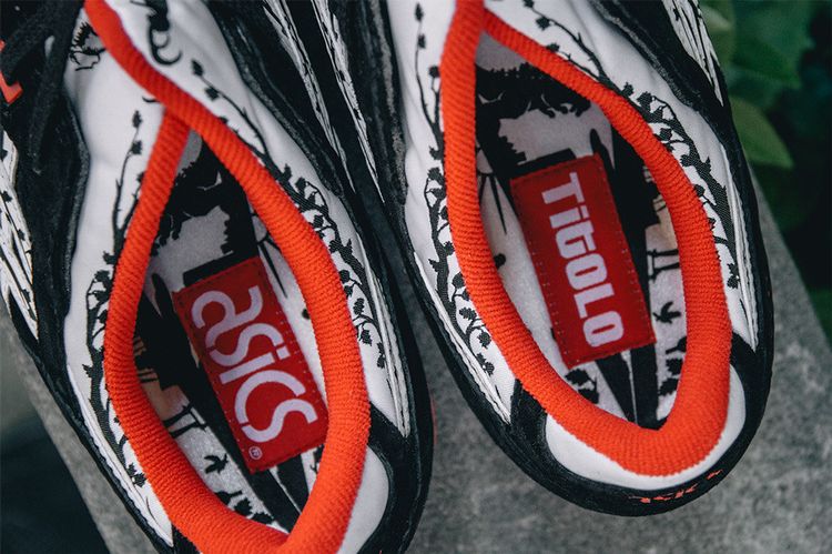 Titolo x ASICS Gel Lyte 3 Papercut