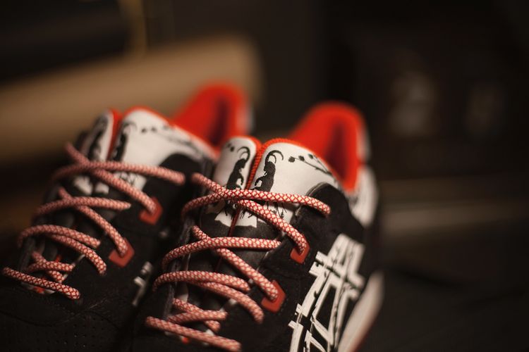 Titolo x ASICS Gel Lyte 3 Papercut