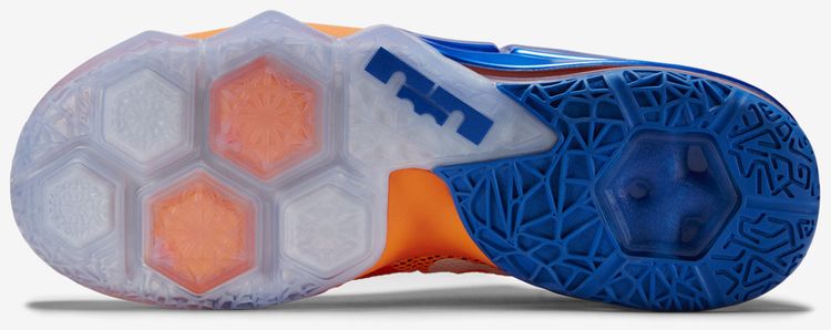 Nike LeBron 12 Low Cavs Classic