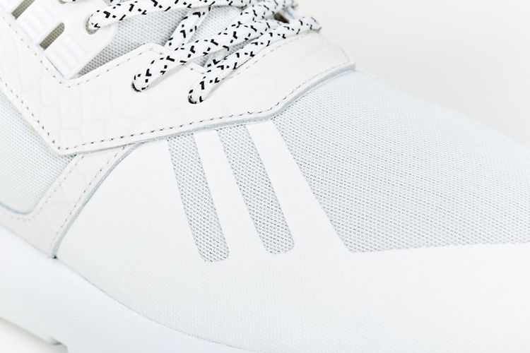 Adidas Shoe Adidas Zx 7000 Tubular White/black Tubular Runner