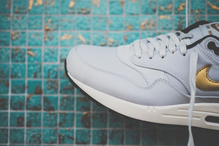 Nike Air Max 1 Premium QS Gold Trophy Pack