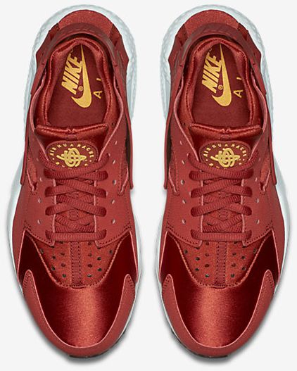 Nike Wmns Air Huarache Cinnabar
