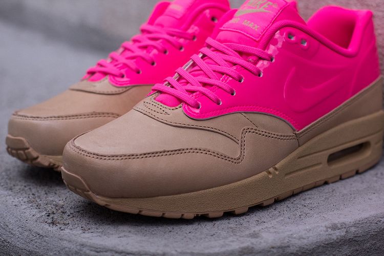 Nike Wmns Air Max 1 VT QS Pink Vachetta