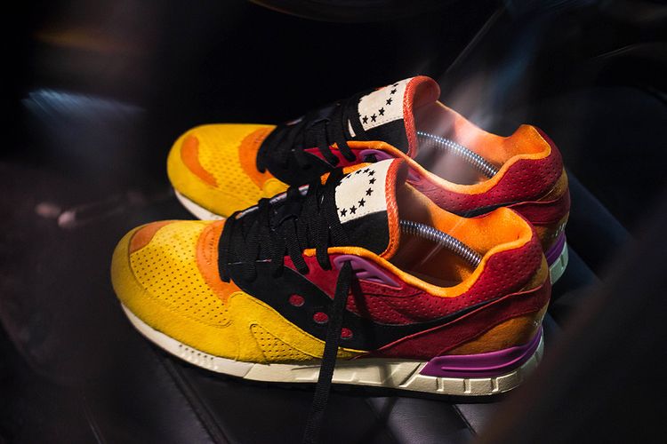 Saucony Ubiq x Shadow Master Pacific Dusk