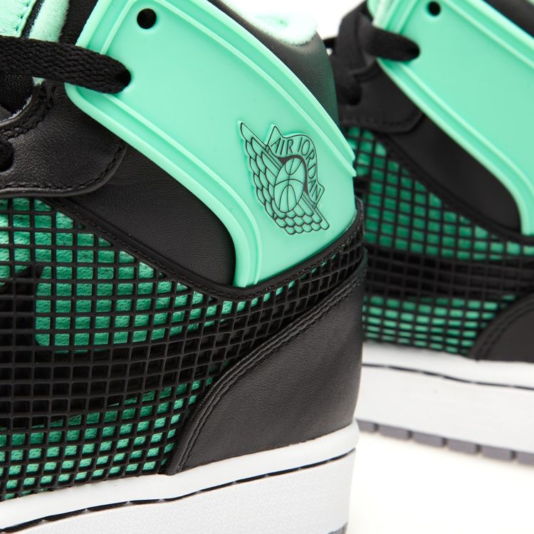 Air Jordan 1 Retro 89 Green Glow
