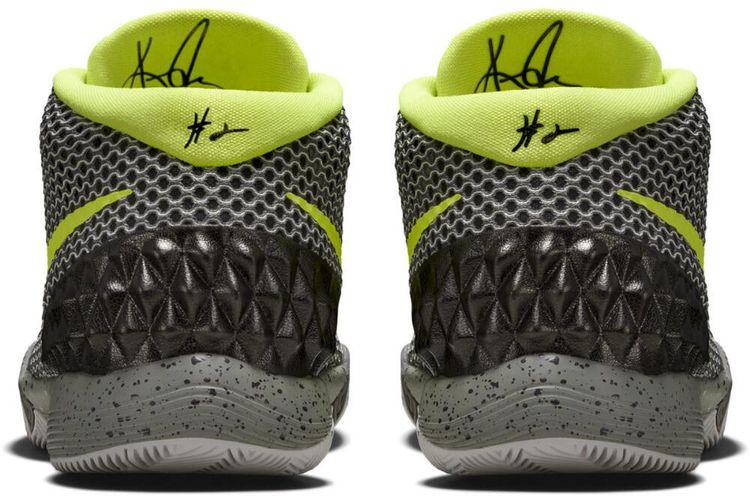 Nike Kyrie 1 GS Dungeon