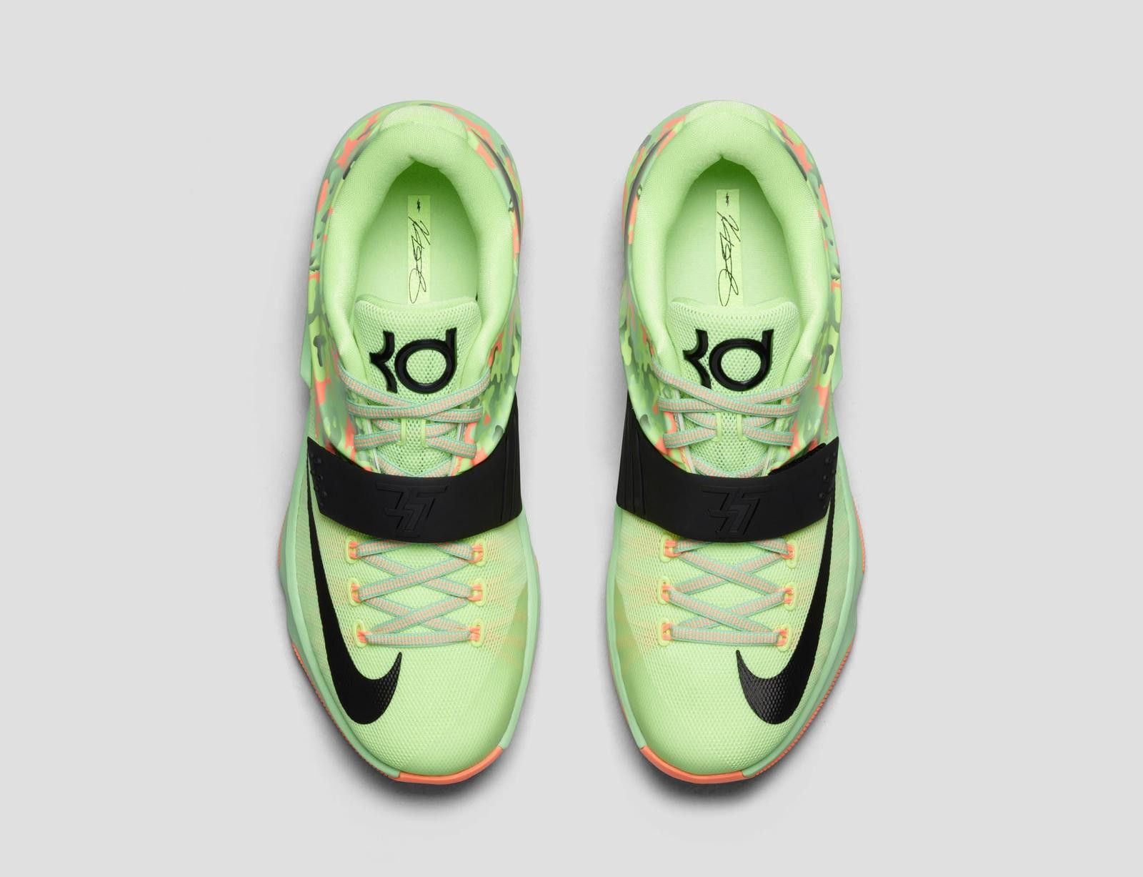 Kobe 7 easter online