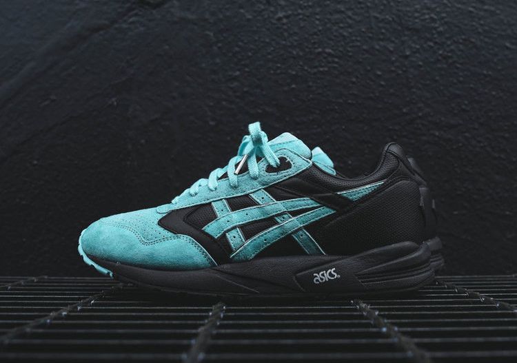 Ronnie Fieg x Diamond Supply Co x ASICS Gel Saga Tiffany Special Box