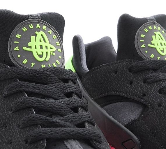 Buy Air Huarache Hyperpunch 318429 006 GOAT
