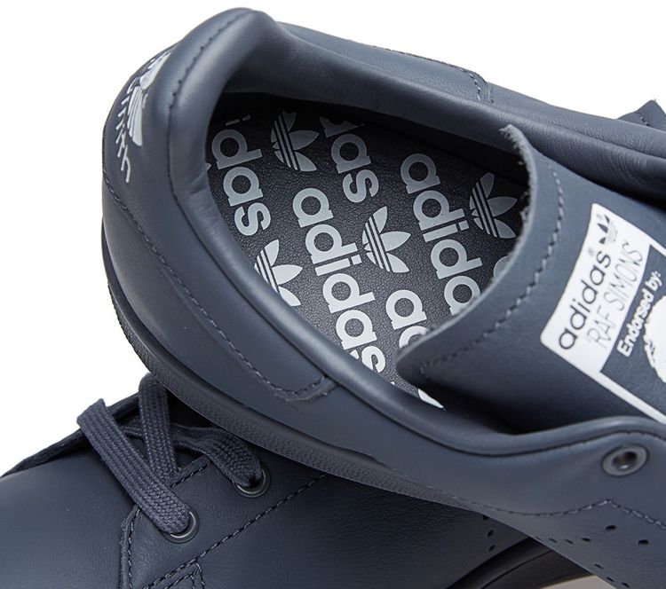 Raf Simons x adidas Stan Smith