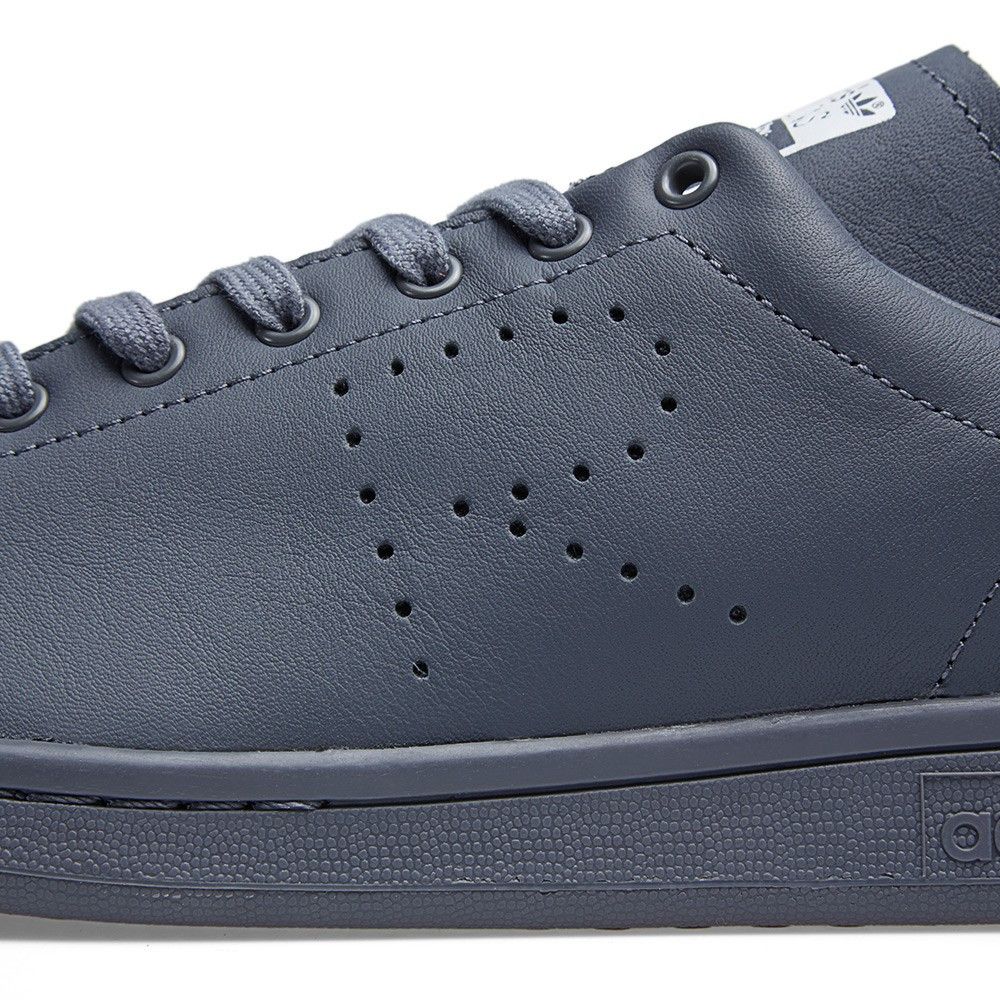 Size 7.0 Raf Simons x Stan Smith