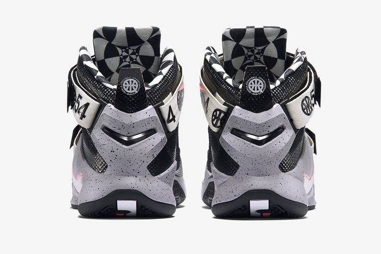 Lebron soldier quai 54 hotsell