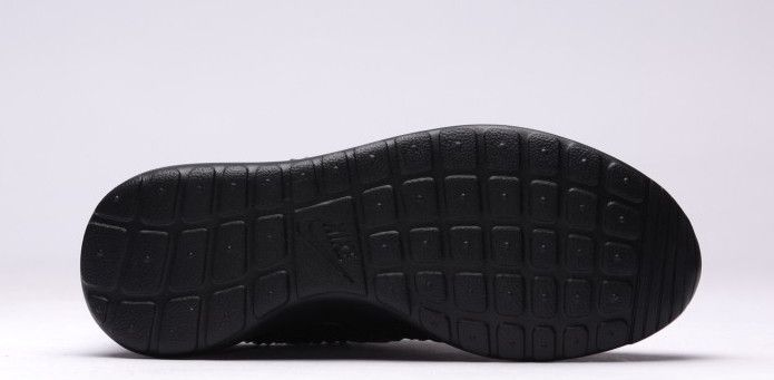 Nike Wmns Roshe One DMB Triple Black