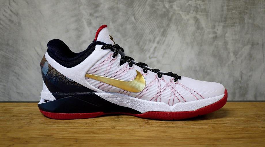 Size 11.5 Zoom Kobe 7 System Gold Medal
