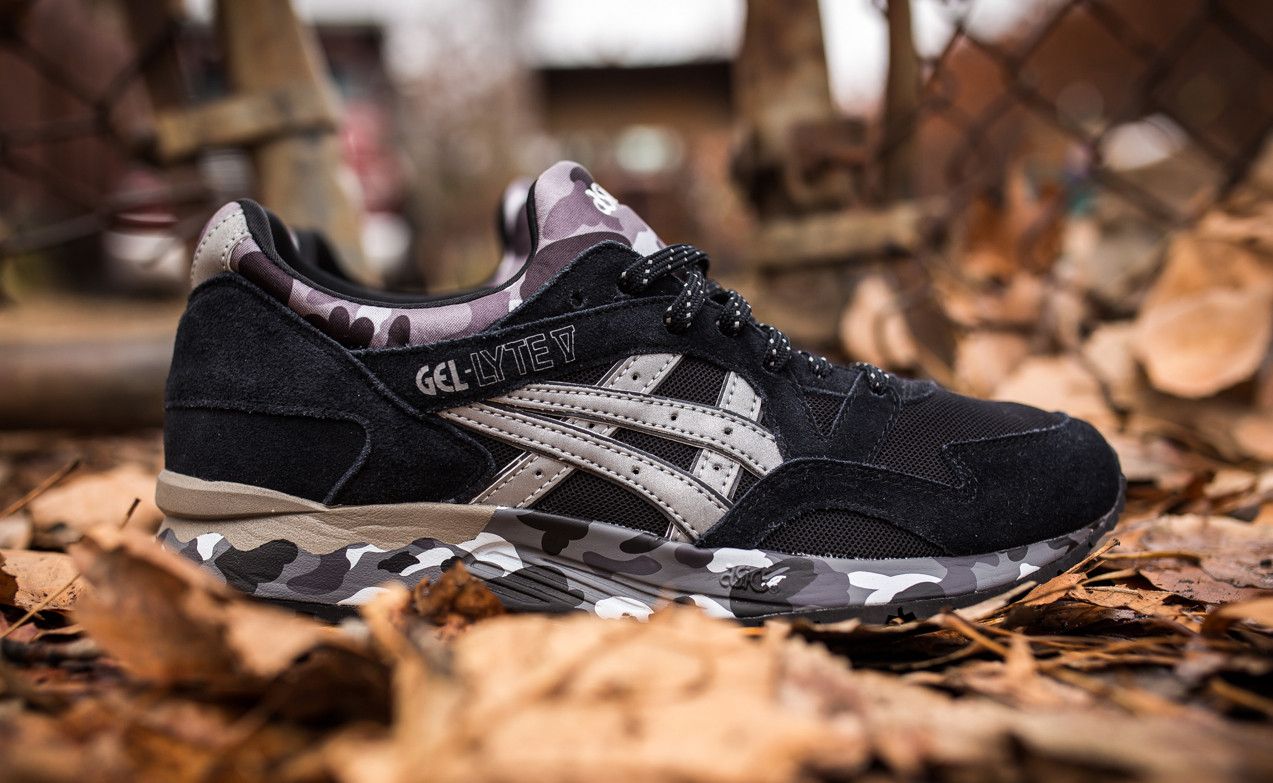 Size 11.0 A Bathing Ape x Gel Lyte 5 'Black Camo'
