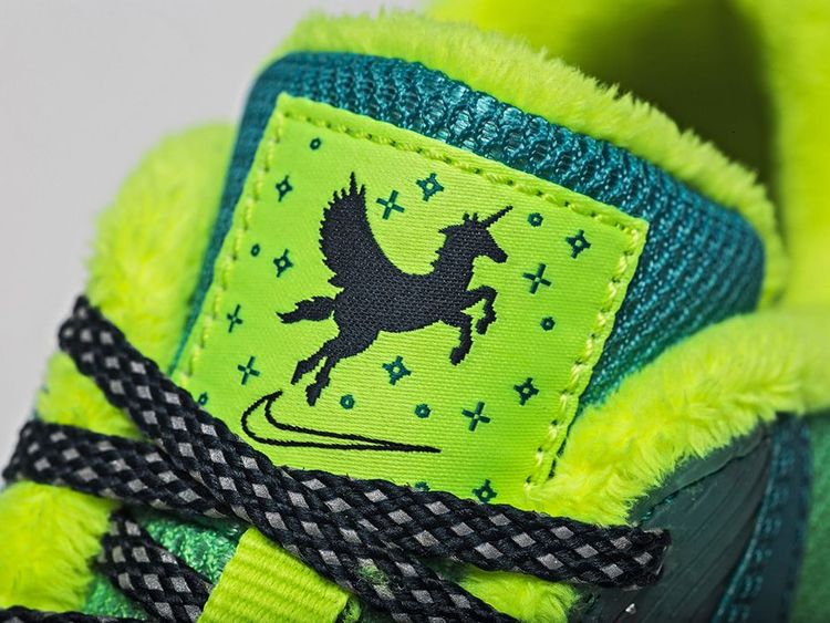 Nike Wmns Air Max 90 DB