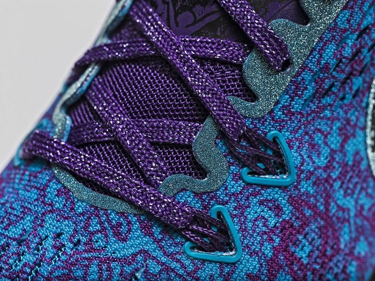 Nike Wmns Free TR5 DB