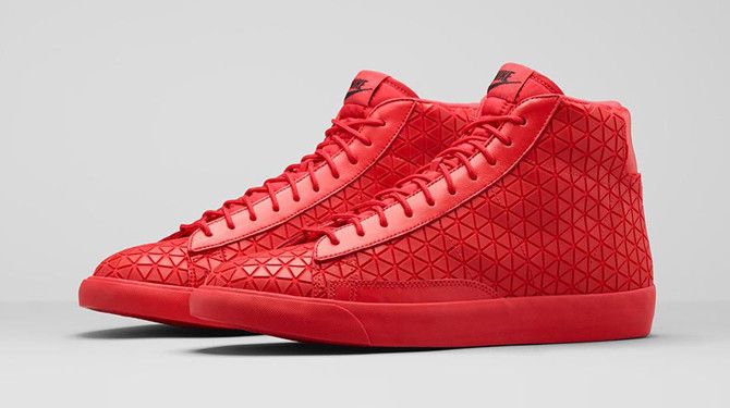 Nike blazer mid metric black top