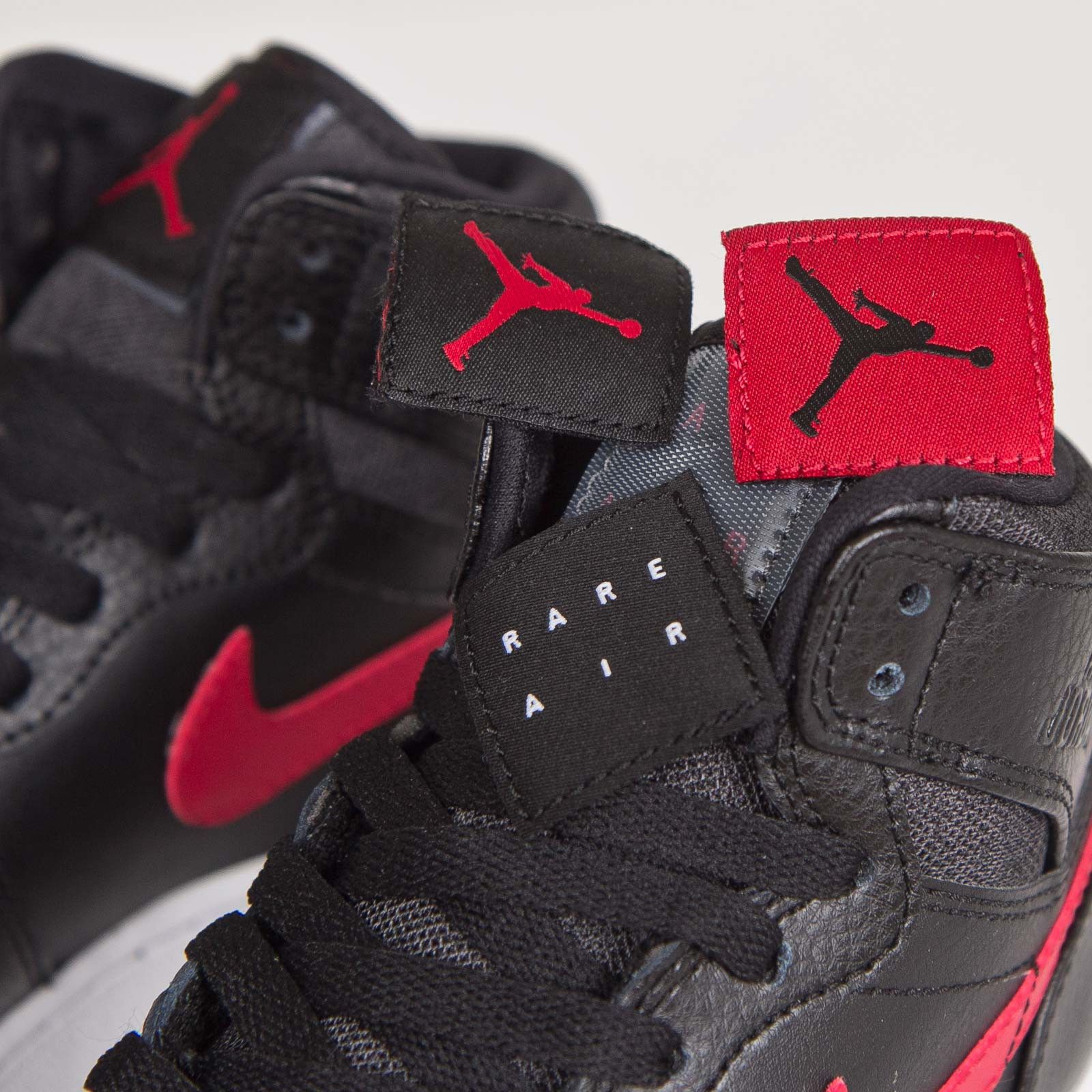 希少 NIKE AIR JORDAN 1 Retro RARE AIR 27.5 Jordan 1 Retro High Rare Air 2015 - 332550-014 for Sale