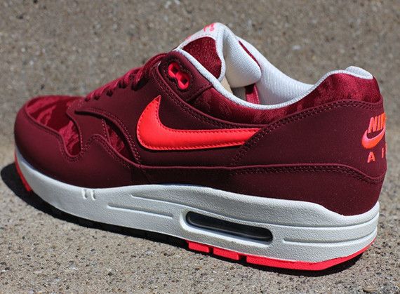 Nike Air Max 1 Premium Atomic Red