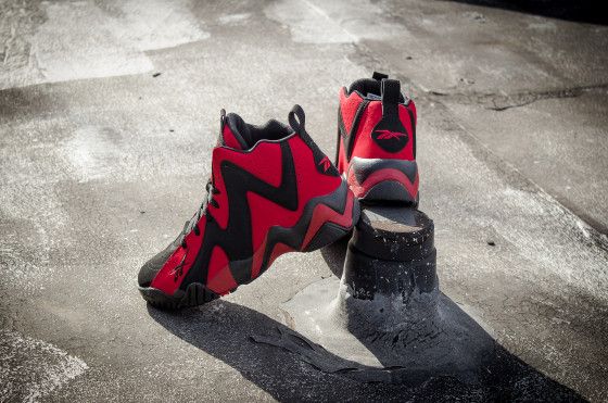 Reebok Kamikaze 2 Mid Blackflash Red