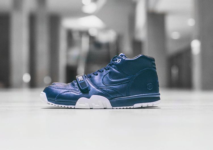 Buy Nike Fragment Design x Air Trainer Mid SP 'Obsidian