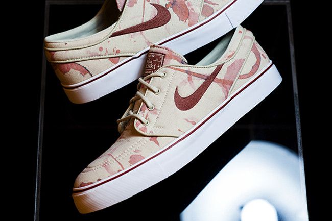 janoski blood splatter