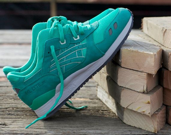 Ronnie Fieg x ASICS Gel Lyte 3 Mint Leaf