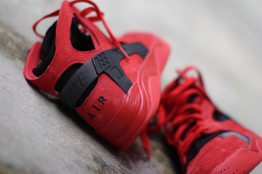 Buy Air Flight Huarache University Red Black 705005 600 GOAT UK