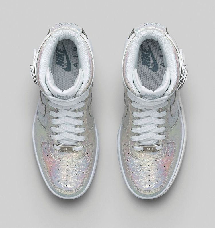 Nike Wmns Lunar Force 1 Sky Hi Prm QS Iridescent