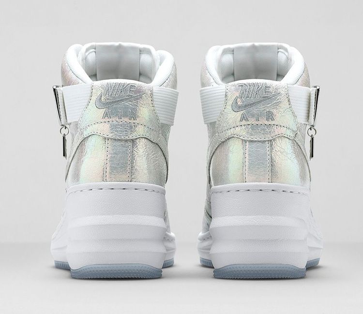 Nike Wmns Lunar Force 1 Sky Hi Prm QS Iridescent