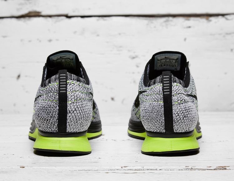 Size Nike Flyknit Racer 'Black White Volt'
