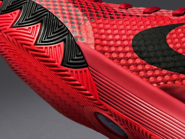 Buy Nike Kyrie 'Deceptive Red' 705277 606 GOAT