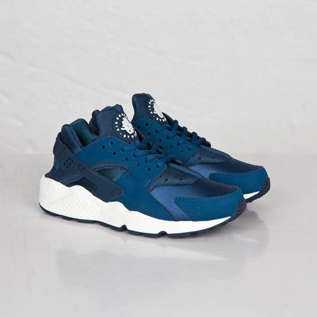 Nike Wmns Air Huarache Run
