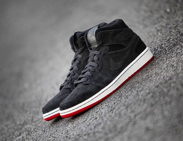 Air Jordan 1 Mid Nouveau Black Red