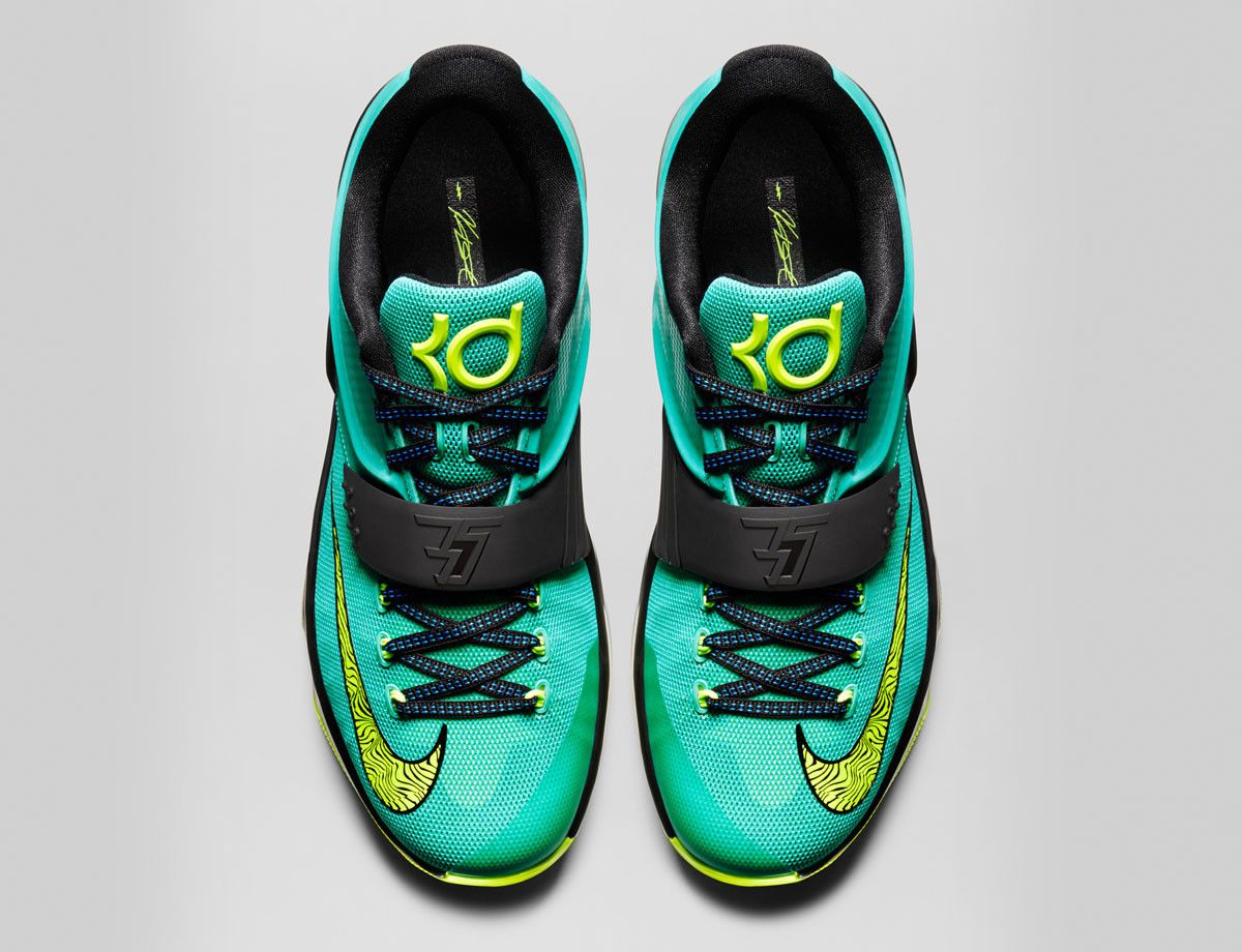 Buy KD 7 Uprising 653996 370 GOAT