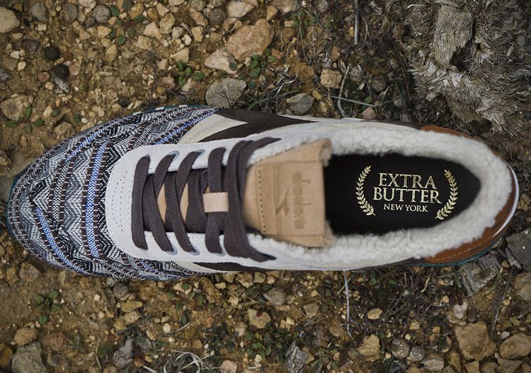 Buy Extra Butter x Diadora Titan II  display picture 1
