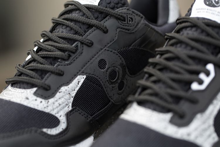 BAIT x Saucony Shadow 5500  Cruel World 6 Giant Leaps