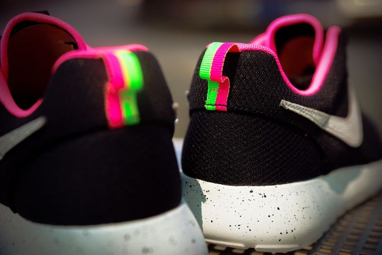 Size x Nike Rosherun Urban Safari