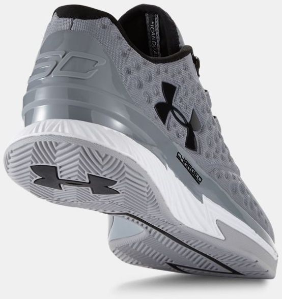 Size 8.0 Curry 1 Low Graphite