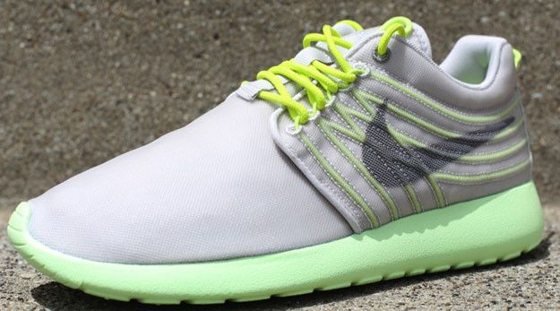 Nike Rosherun Dyn Fw Qs