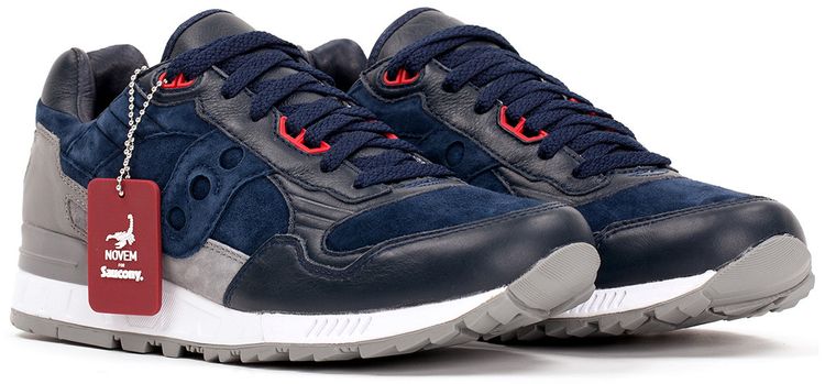 Distinct Life x BAU x Saucony Shadow 5000 NOVEM