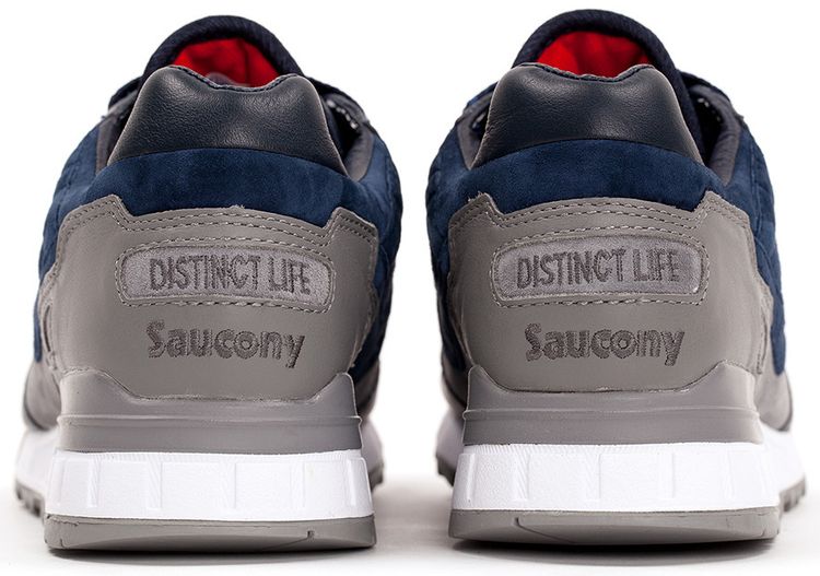 Distinct Life x BAU x Saucony Shadow 5000 NOVEM
