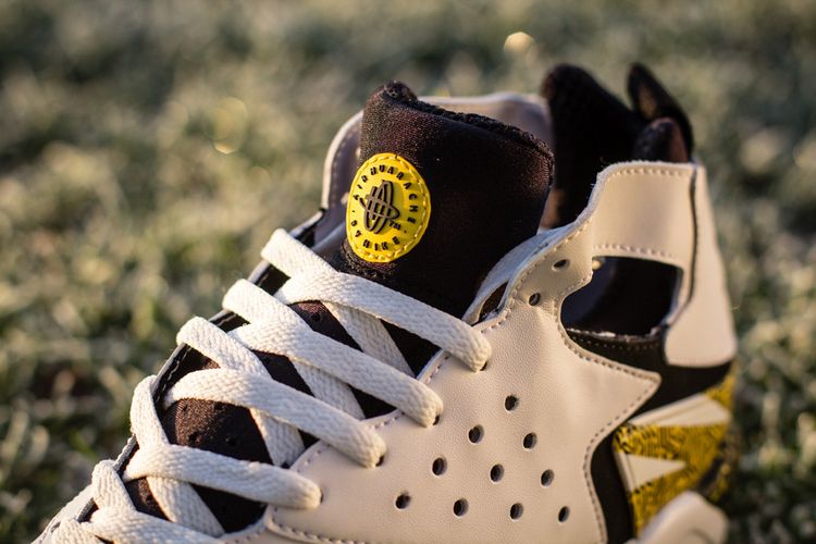 Nike Air Tech Challenge Huarache White Tour Yellow