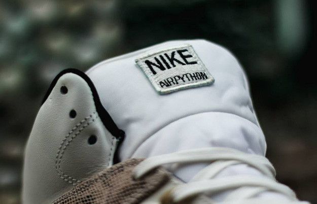 Nike Air Python Sail