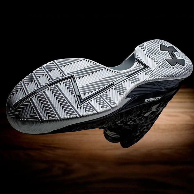 Under Armour Curry 1 MI30