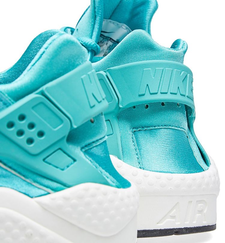 Buy Nike Wmns Air Huarache Run 'Light Retro' 634835 401 GOAT