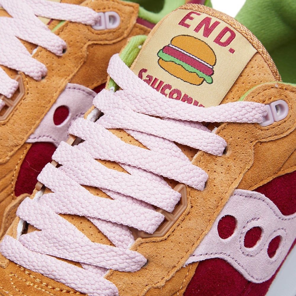 Saucony end burger shop